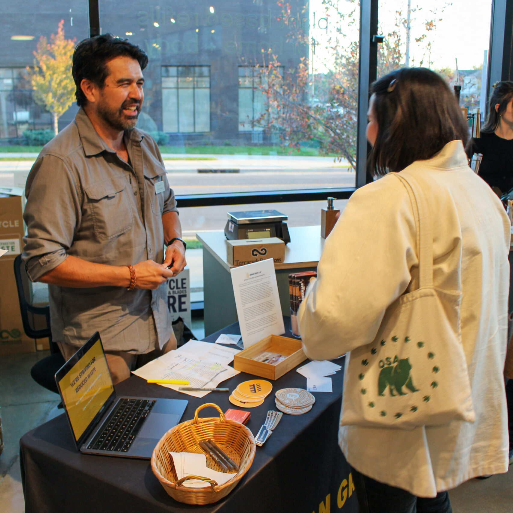 Carlos talking to a person at the Roundtable